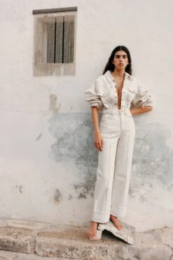 ULLA JOHNSON The Genevieve Jean - Cowrie Wash -Ulla Johnson 5D 1989 0205 Ccopy 672965b1 5e36 4ce0 9130 52b48d00e457