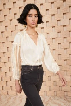 ULLA JOHNSON Maeve Blouse - Dawn -Ulla Johnson SHOT 045 ULLA JOHNSON MAEVE BLOUSE DAWN UJ990237 0112