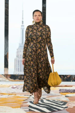 ULLA JOHNSON Fernanda Dress - Maple -Ulla Johnson UJ AW23 27 Filippo 41a69ea6 cd69 44d6 8f93 a6bcf8234f48