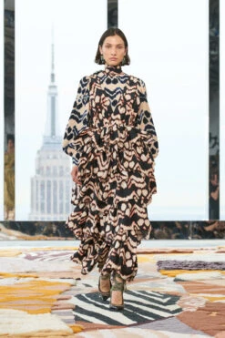 ULLA JOHNSON Lilliana Blouse - Nimbus 11 ULLA JOHNSON Lilliana Blouse - Nimbus -Ulla Johnson UJ AW23 35 Filippo c99c8658 9215 40c5 9e8c 206f3307ca4f