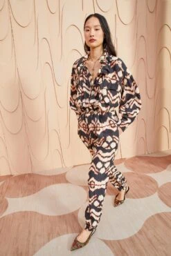 ULLA JOHNSON Aida Jumpsuit - Obsidian 11 ULLA JOHNSON Aida Jumpsuit - Obsidian -Ulla Johnson ULLA JOHNSON Aida Jumpsuit OBSIDIAN 03