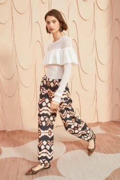 ULLA JOHNSON Augustina Pullover - Pristine 7 ULLA JOHNSON Augustina Pullover - Pristine -Ulla Johnson ULLA JOHNSON Augustina Pullover PRISTINE 03