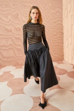 ULLA JOHNSON Emmy Skirt - Noir 9 ULLA JOHNSON Emmy Skirt - Noir -Ulla Johnson ULLA JOHNSON Emmy Skirt NOIR 01 MAIN