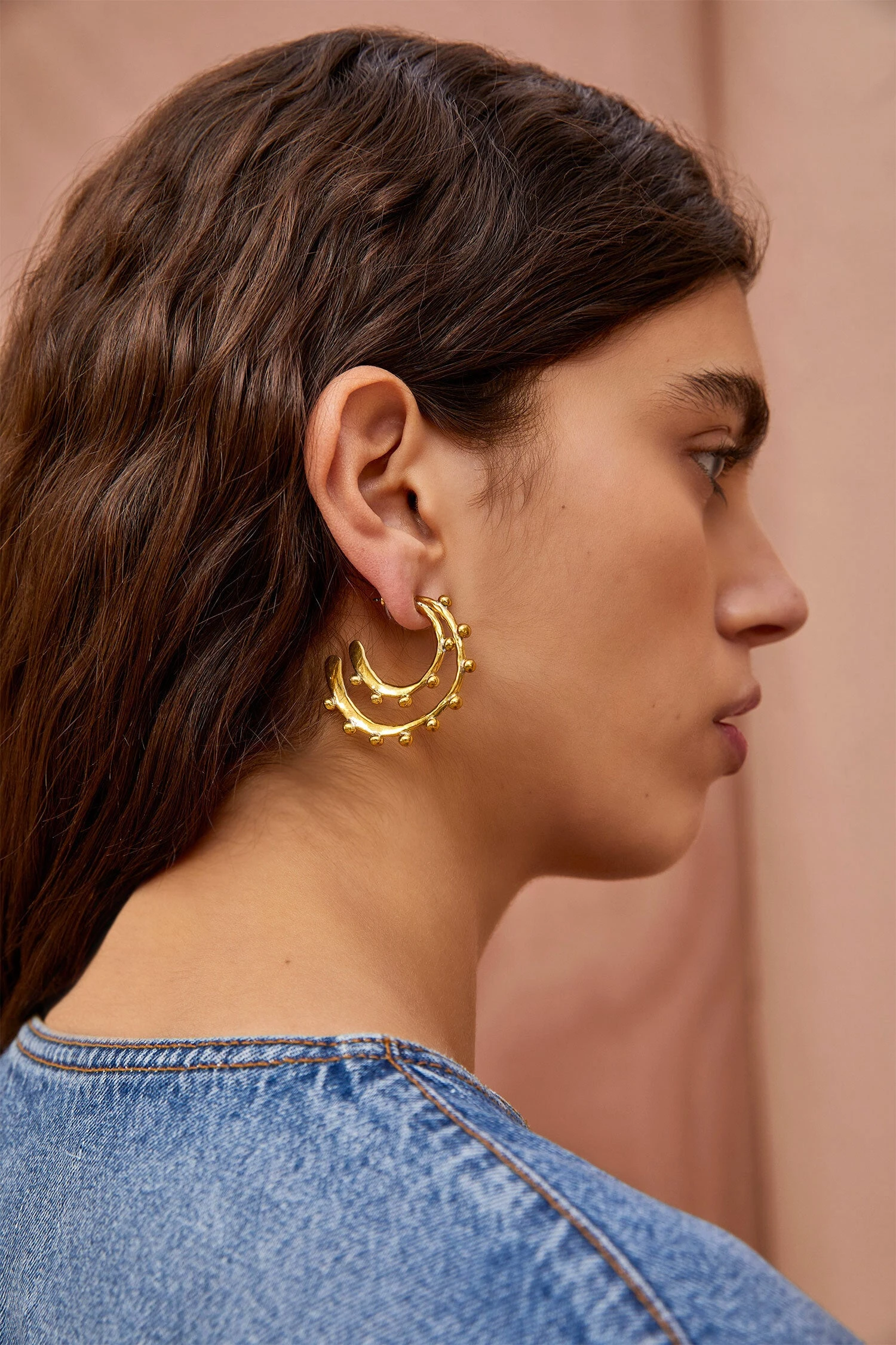 ULLA JOHNSON Hammered Textured Hoop Earring - Brass 1 ULLA JOHNSON Hammered Textured Hoop Earring - Brass