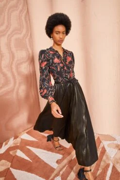 ULLA JOHNSON Irvette Skirt - Noir 8 ULLA JOHNSON Irvette Skirt - Noir -Ulla Johnson ULLA JOHNSON Irvette Skirt NOIR 0050