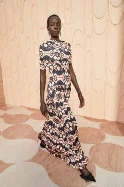 ULLA JOHNSON Livia Dress - Obsidian -Ulla Johnson ULLA JOHNSON Livia Dress OBSIDIAN 05