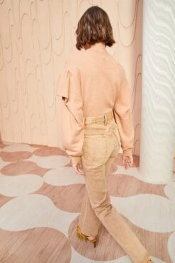 ULLA JOHNSON Pilar Pullover - Resin 8 ULLA JOHNSON Pilar Pullover - Resin -Ulla Johnson ULLA JOHNSON Pilar Pullover RESIN 04